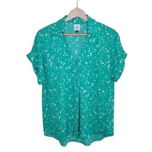 Cabi | #6082 Green & White Floral Print Relay Short Cuffed Sleeve Blouse